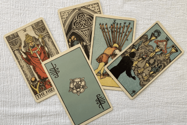 Tìm hiểu về lịch sử bói bài Tarot